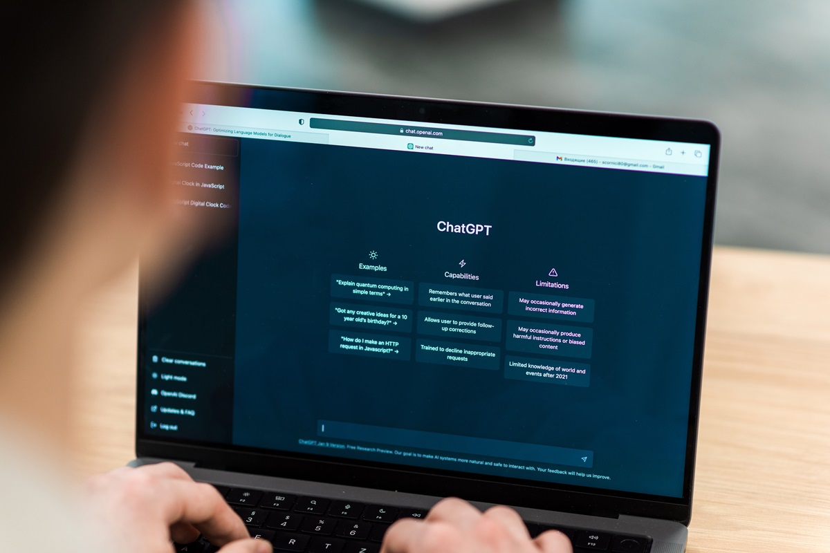 Ahrefs lança tracker para comparar tráfego de referência do Google e ChatGPT