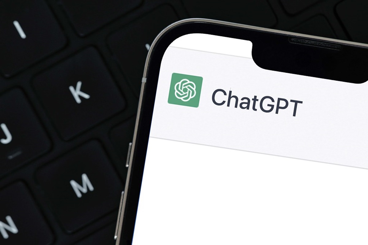OpenAI está se preparando para transformar o ChatGPT em uma plataforma de anúncios